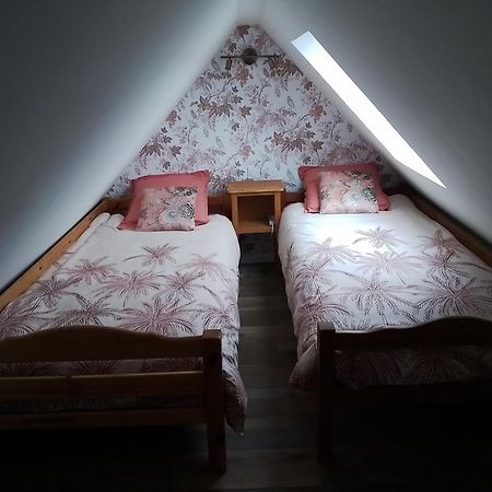 Le Huit Gite Dans Villa Aultoise Esterno foto